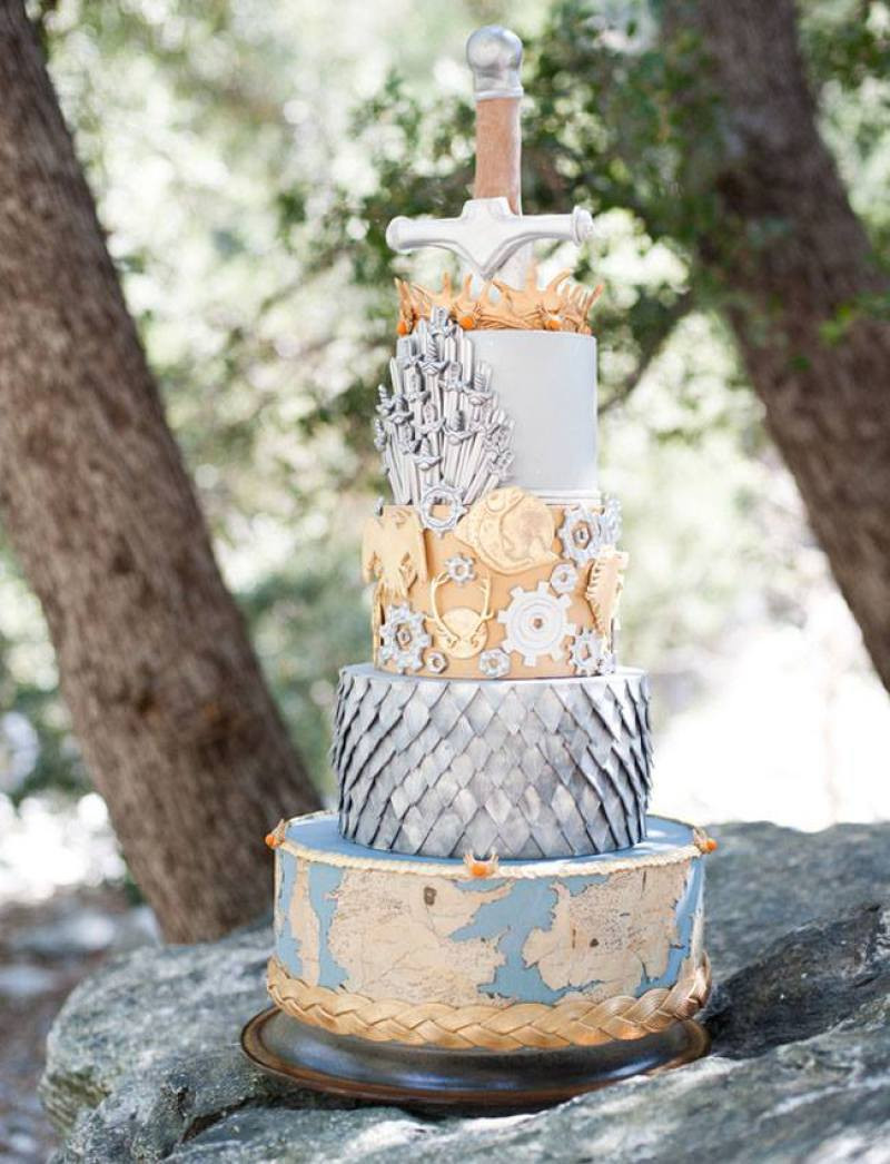 fun wedding cake, wedding cake trends 2018